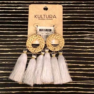 Tassel Earrings NWT